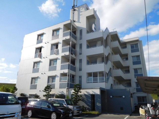 リバーパーク 外観