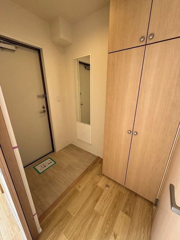 テラスサクラ 玄関