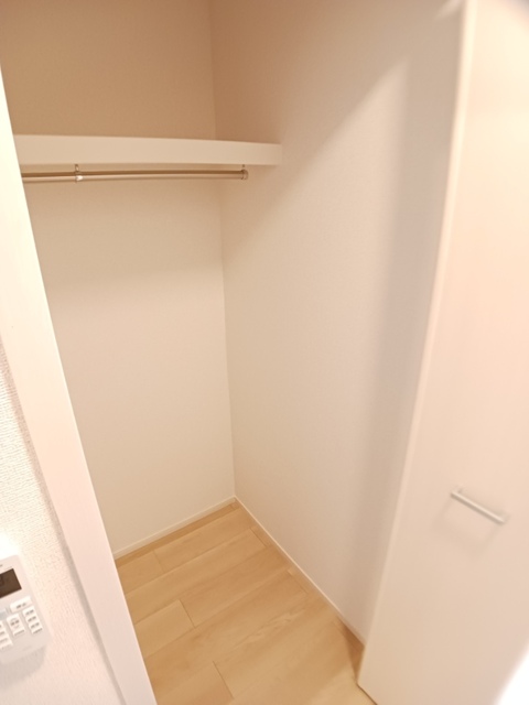 カーサモデルノ南摂津 収納