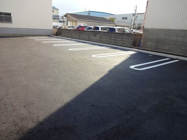 Ｌａ　Ｌｕｃｅ 駐車場