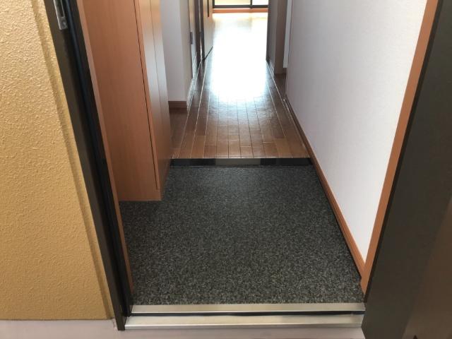 エトワール新在家 玄関