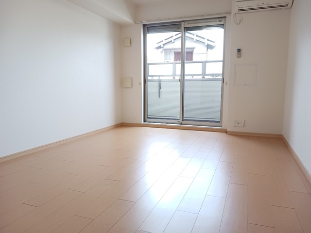 プレジェーネ　一津屋 その他