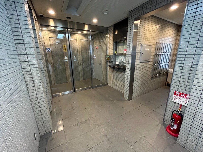 エスリード野田駅前 ロビー