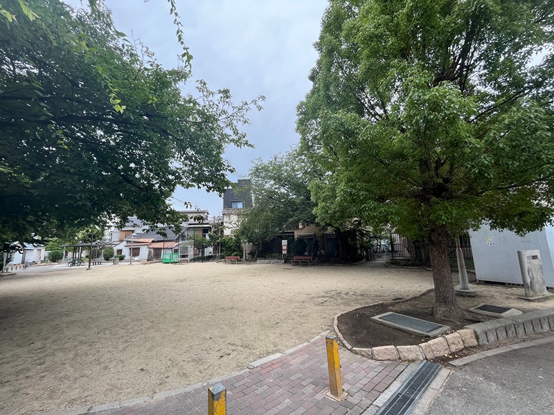 エスリード野田駅前 公園