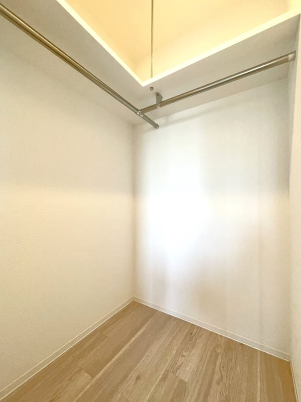 エスリード今池ルミナス 収納