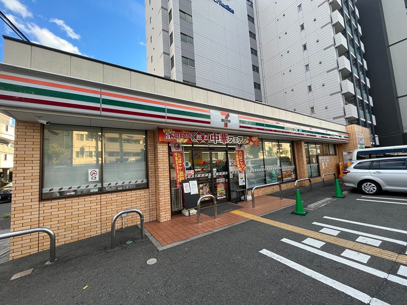 エスリード大阪リエート コンビニ