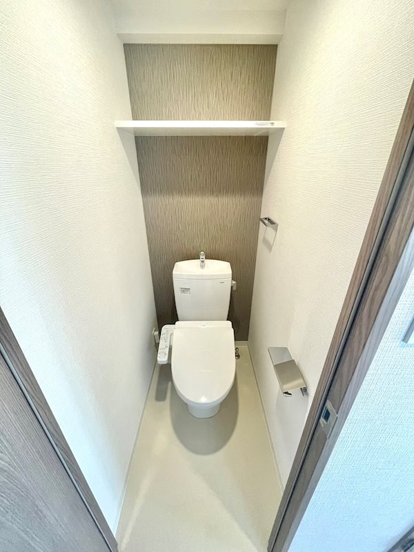 エスリード上前津LIVIA トイレ