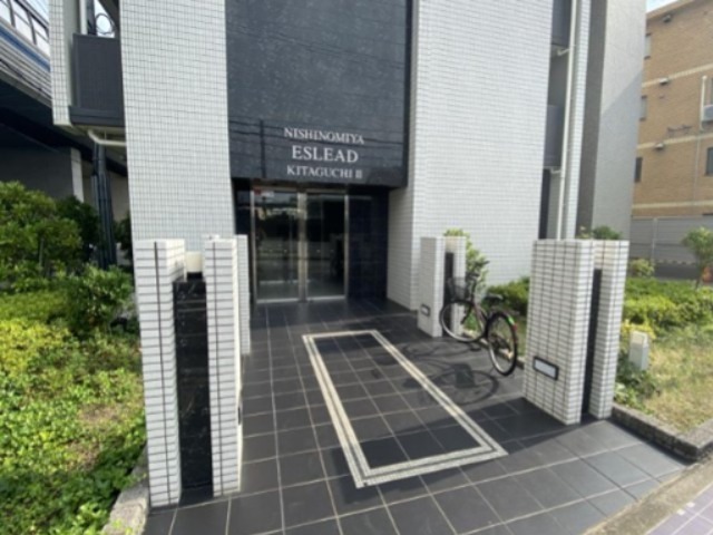 エスリード西宮北口第２ エントランス