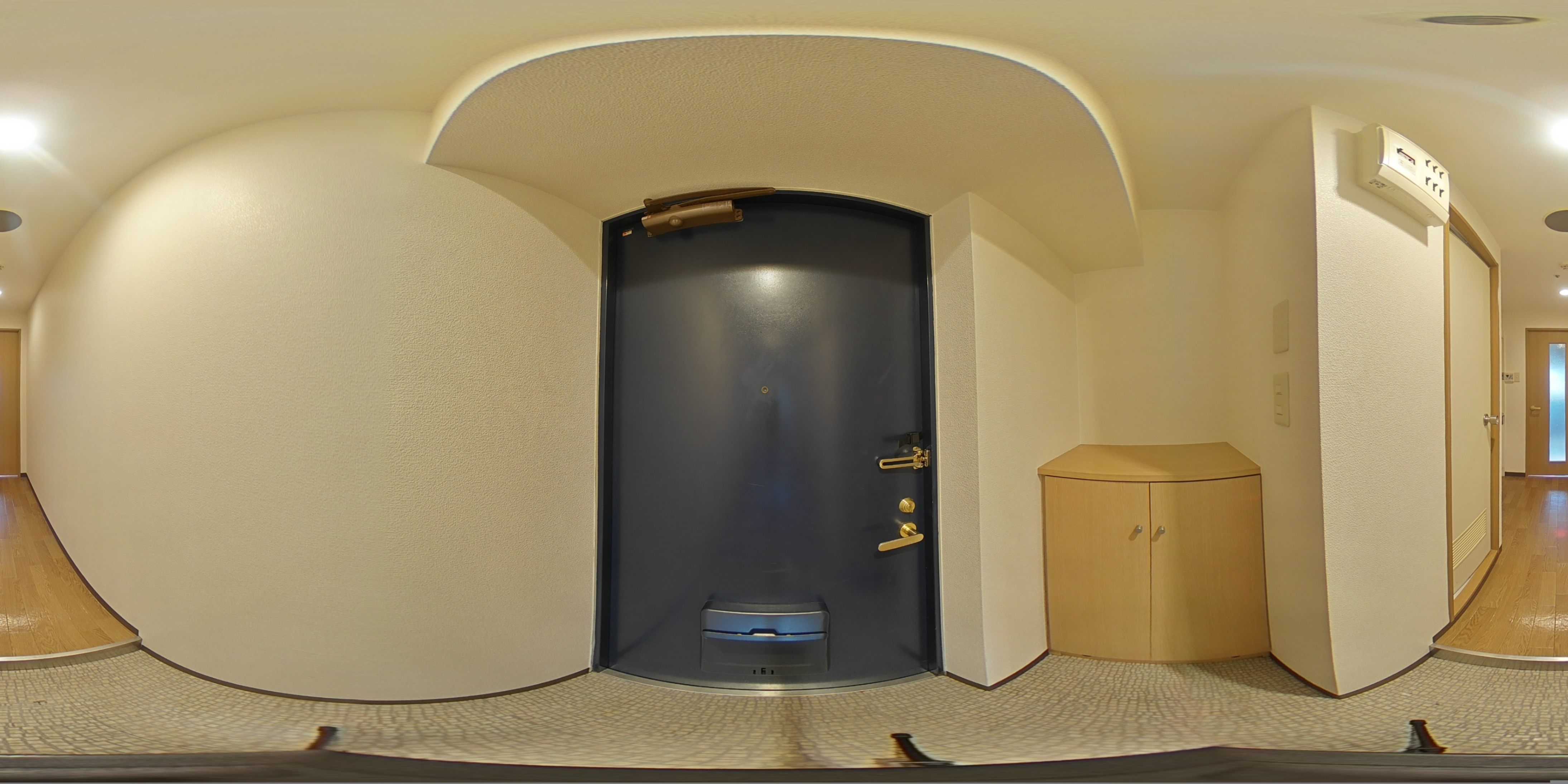 エスリード四条河原町 玄関