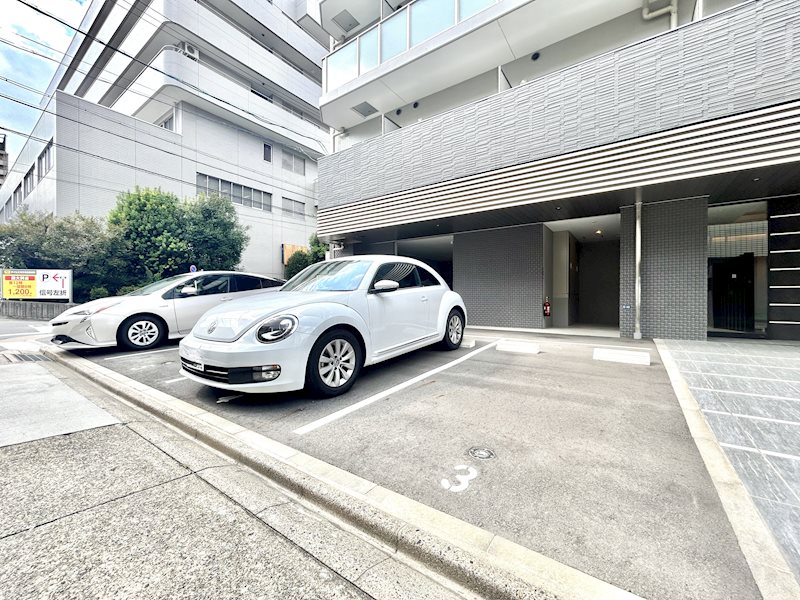 エスリード泉プライム 駐車場