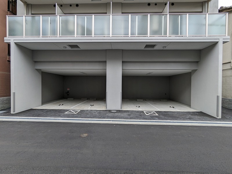 エスリード大阪リブレ 駐車場