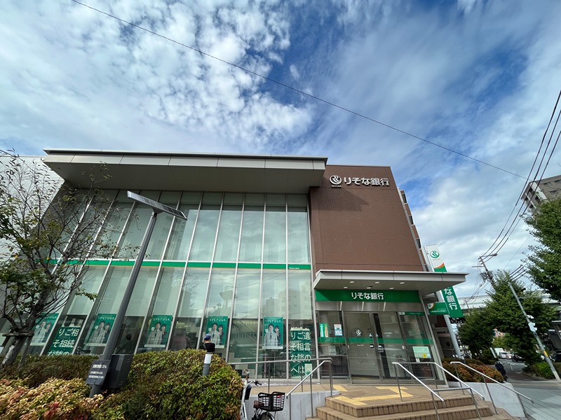 エスリード弁天町ルシェンテ 銀行