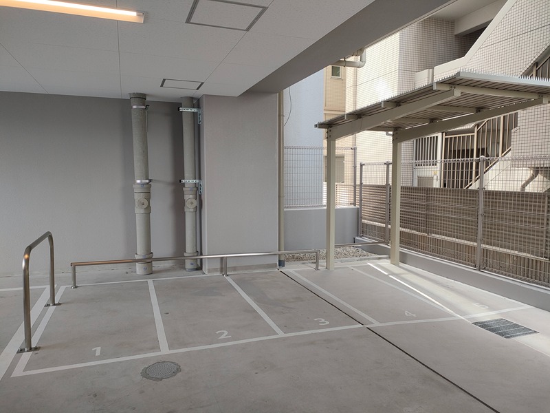 エスリード大阪プライムゲート 駐車場