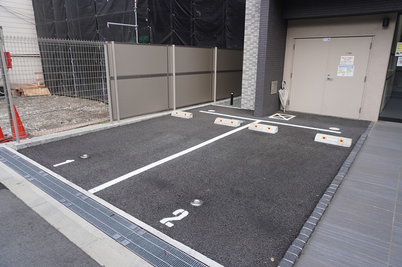 エスリード大阪梅田WEST 駐車場