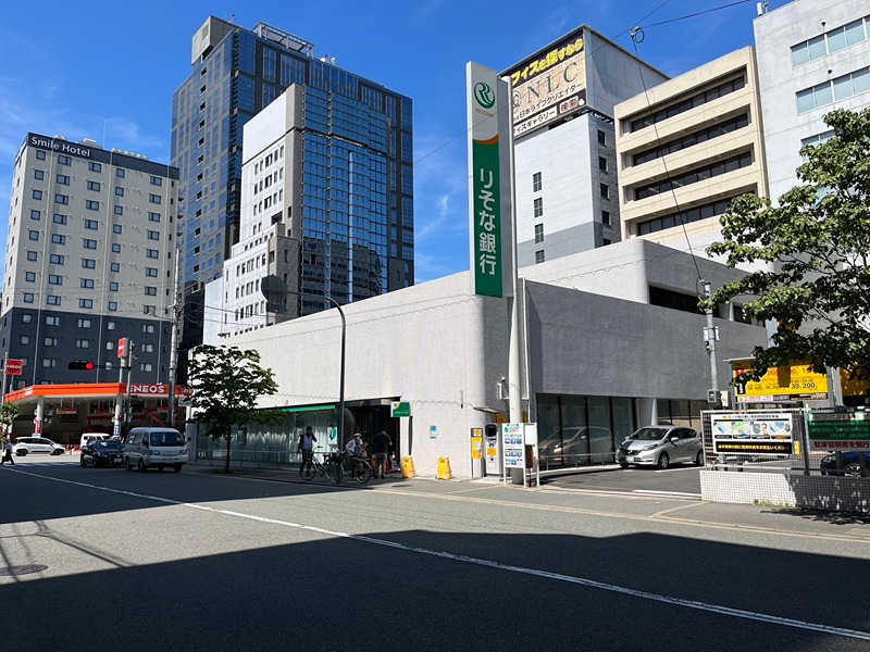 エスリード新大阪ザ・プレミアWEST 銀行