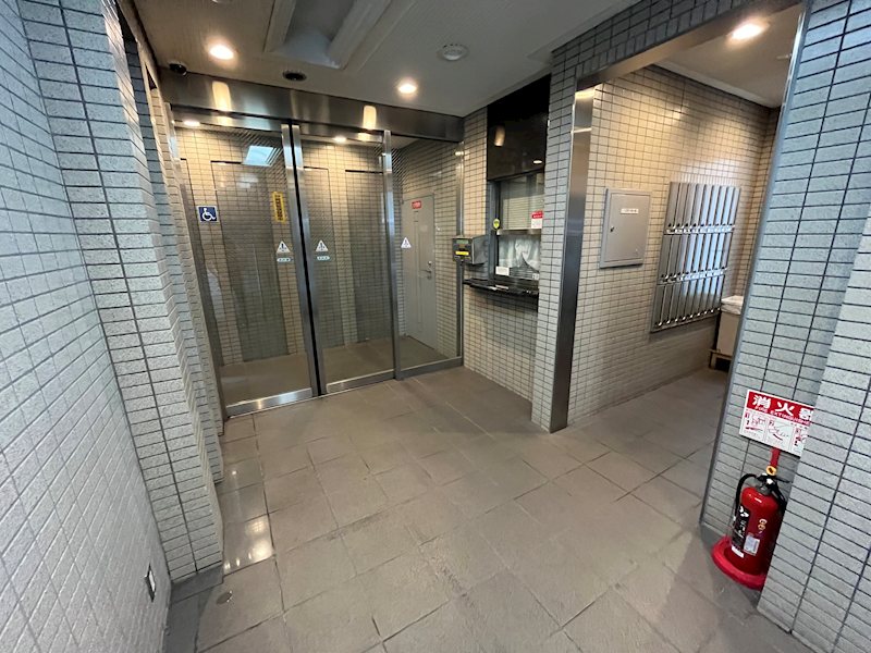 エスリード野田駅前 ロビー