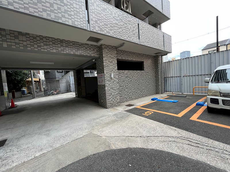 エスリード野田駅前 駐車場