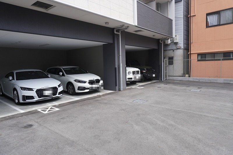 エスリード大阪梅田リュクス 駐車場