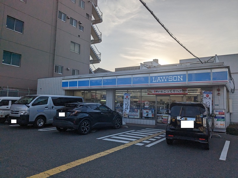 エスリード ザ・レーヴ大阪 コンビニ