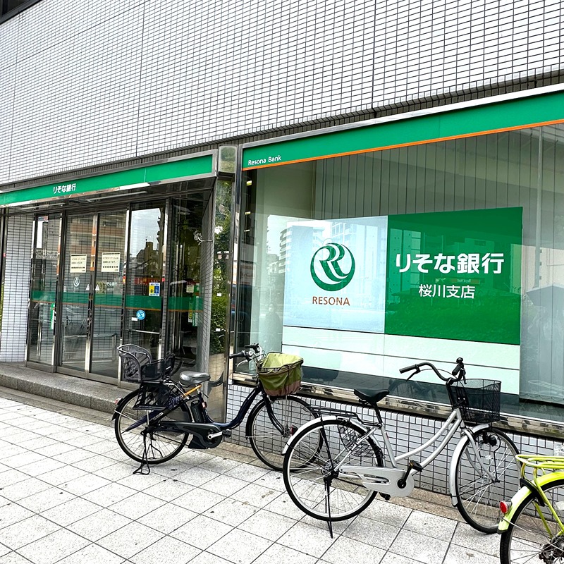 エスリード難波VALORE 銀行