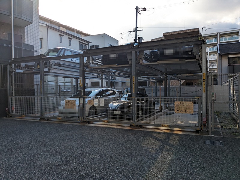 エスリード西宮北口第２ 駐車場