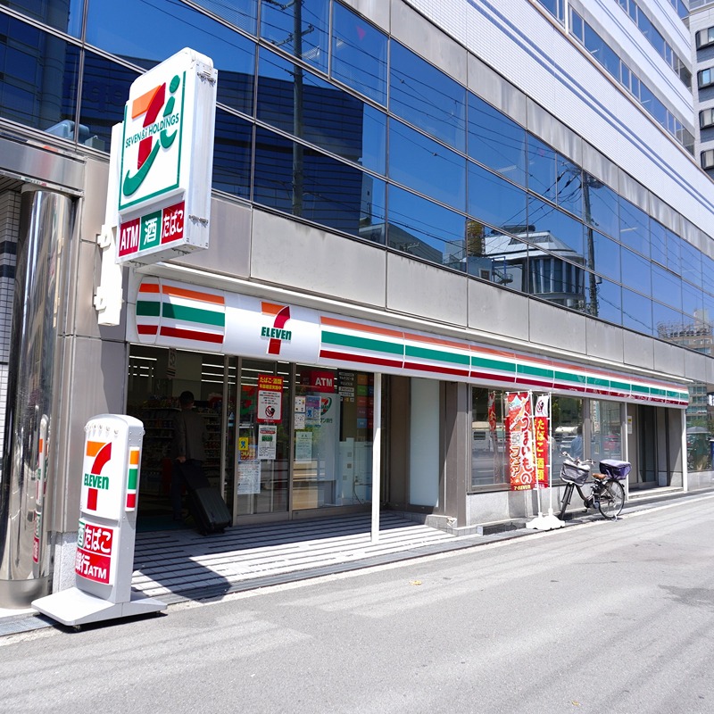 エスリード大阪梅田リュクス コンビニ