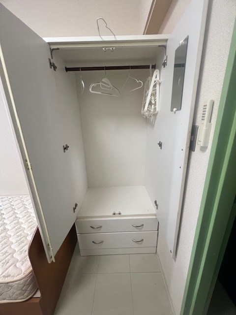 力行会館　 収納