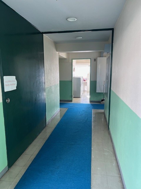 力行会館　 玄関