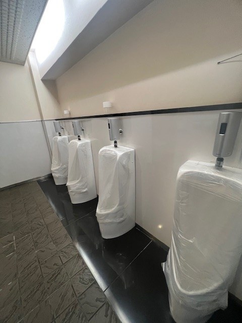 力行会館　 トイレ