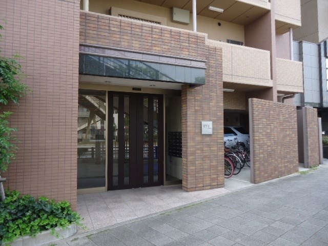 愛知県名古屋市熱田区白鳥町 ロビー