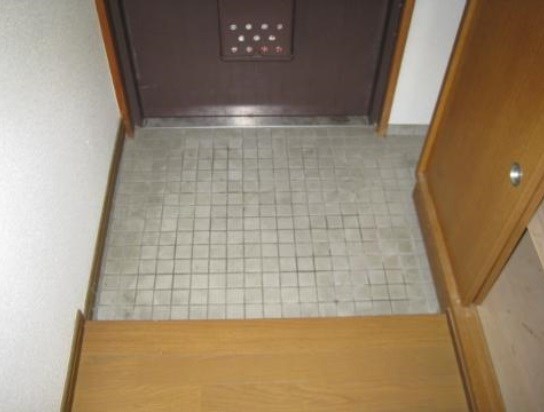 愛知県名古屋市北区八代町２丁目 玄関