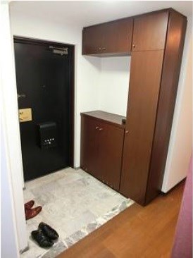 愛知県名古屋市名東区亀の井１丁目 玄関
