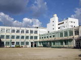 リンデンハイツ 小学校