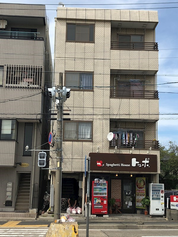クレスト高辻 外観