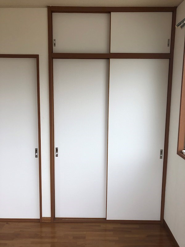 クレスト高辻 収納