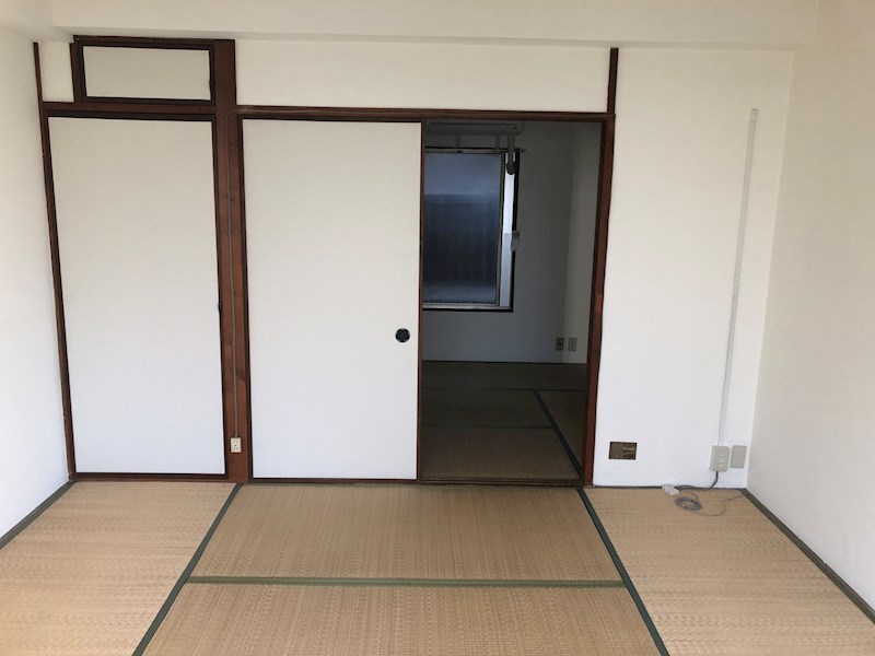 愛知県名古屋市東区東桜２丁目 リビング