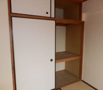 愛知県名古屋市中村区八社２丁目 収納
