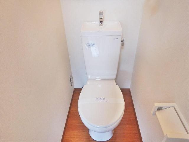 愛知県名古屋市昭和区山脇町１丁目 トイレ
