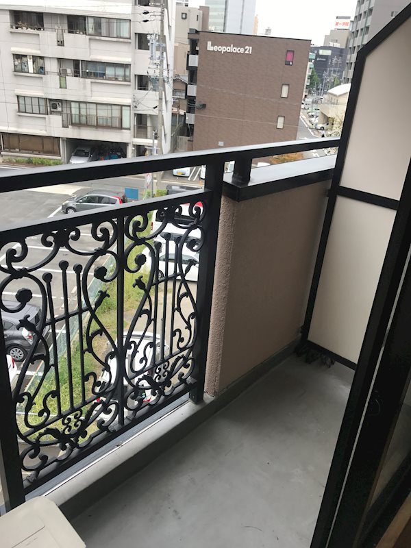 愛知県名古屋市千種区内山３丁目 ベランダ