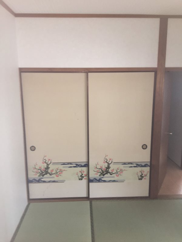 愛知県名古屋市守山区村前町 収納