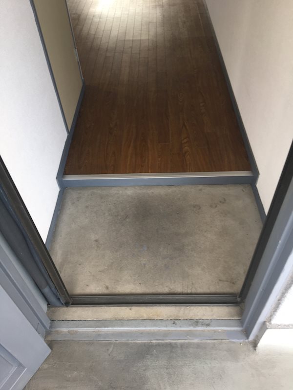 愛知県名古屋市千種区豊年町 玄関