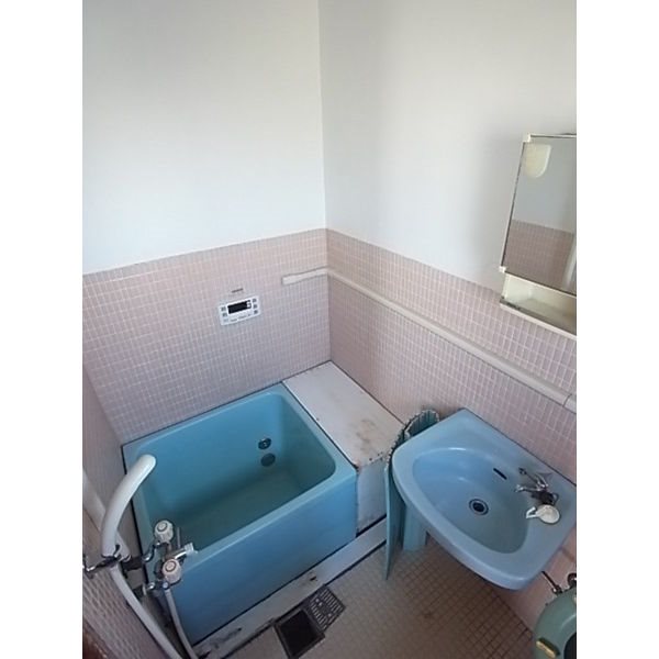 愛知県名古屋市千種区萱場２丁目 風呂画像