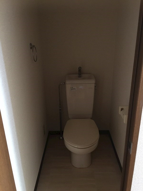 愛知県名古屋市東区葵２丁目 トイレ