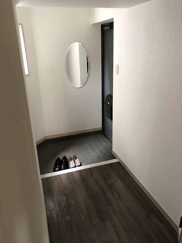 愛知県名古屋市中区金山１丁目 玄関