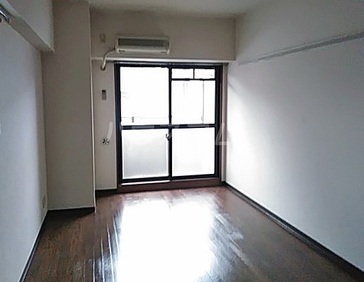愛知県名古屋市守山区西城２丁目 玄関