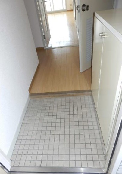 愛知県名古屋市北区大曽根３丁目 玄関