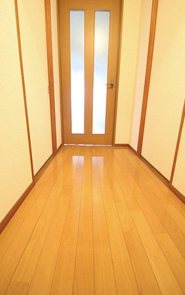 愛知県名古屋市名東区引山３丁目 玄関