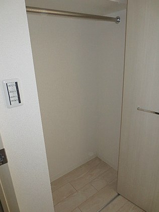 愛知県名古屋市中村区亀島２丁目 収納