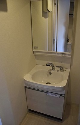 愛知県名古屋市千種区橋本町１丁目 洗面所