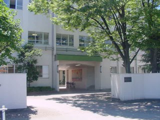 愛知県名古屋市南区宝生町４丁目 中学校